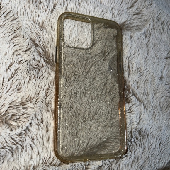 5 iPhone 12 Case bundle 🤩 - Picture 7 of 14